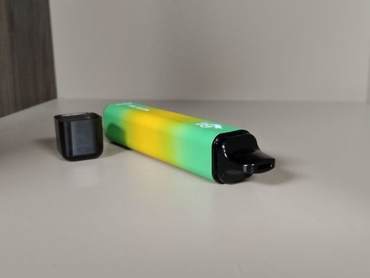 POCO Huge 5000  Puff Disposable Vape Pen E Cigarette 15ml Tank capacity